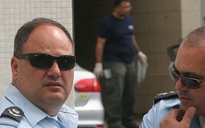 Acting Police Chief Bentzi Sau (left) (Roni Schutzer/Flash90)