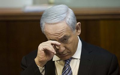 Benjamin Netanyahu at the weekly cabinet meeting at the Prime Minister's Office in Jerusalem, March 2013 (photo credit: Yonatan Sindel/Flash90)