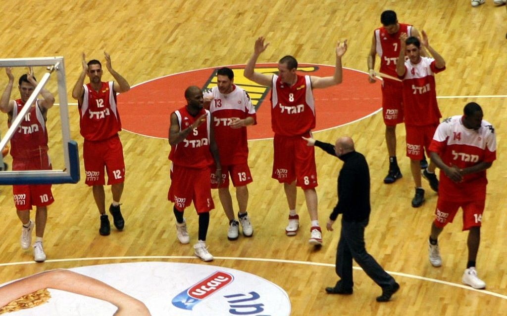 Hapoel Jerusalem during a recent game (photo credit: Yossi Zamir/Flash 90)