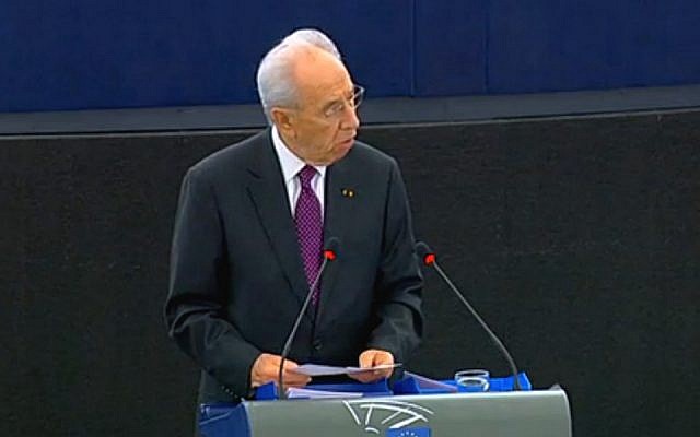 President Shimon Peres addresses the European parliament in Strassburg, Tuesday (photo credit: EU)