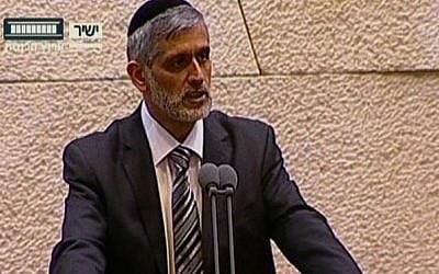 Shas leader Eli Yishai speaking in the Knesset Monday. (Screenshot: Knesset Channel)