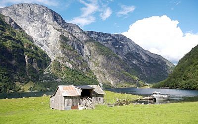 Illustrative photo of a remote home in Norway (CC BY-supervillian, Flickr)