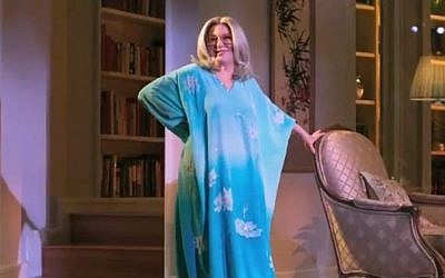 Bette Midler plays talent agent Sue Mengers in her new one-woman show "Ill Eat You Last" (image capture: YouTube)