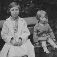 Irene Eber with her older sister Lore in Halle, Germany (photo credit: courtesy)