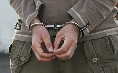 Illustrative photo of a prisoner, December 2008 (Kobi Gideon/Flash90)
