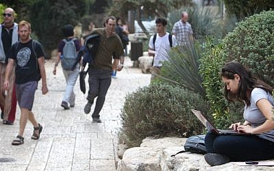 Israeli students on The Hebrew University of Jerusalem campus on the first day of the new academic year, October 21, 2012. (photo credit: Miriam Alster/Flash90)