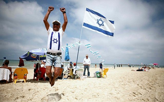 Israelis celebrating Israel's 64th Independence Day in Tel Aviv, April 2012. (photo credit: Yehoshua Yosef/Flash90) Israelis celebrating Israel's 64th Independence Day in Tel Aviv, April 2012. (photo credit: Yehoshua Yosef/Flash90)