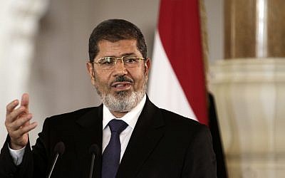 Egyptian President Mohammed Morsi (photo credit: AP/Maya Alleruzzo)