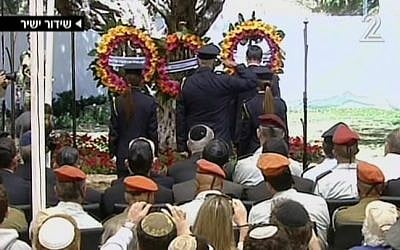 The wreath-laying memorial ceremony at Mount Herzl Monday. (Screenshot: Channel 2)