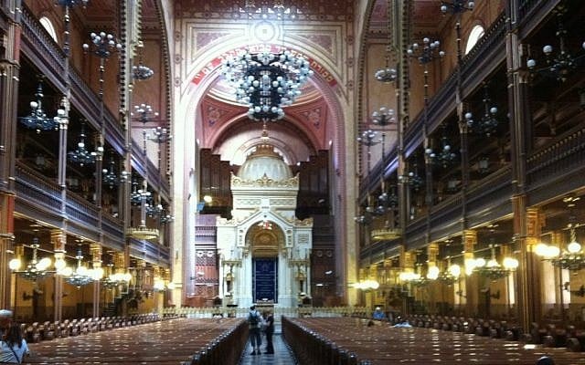 The Dohany Synagogue (Aaron Kalman) The Dohany Synagogue (Aaron Kalman)