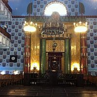 Inside the Kazinczy Synagogue (photo credit: Aaron Kalman) Inside the Kazinczy Synagogue (photo credit: Aaron Kalman)