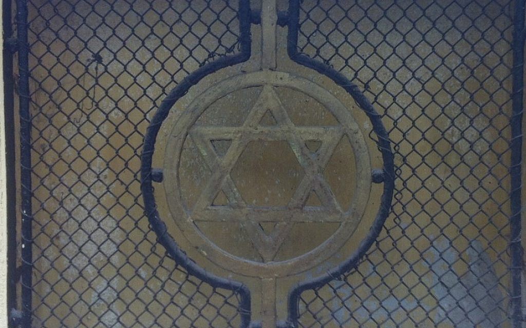 A wall in Budapest's Jewish quarter (Aaron Kalman) A wall in Budapest's Jewish quarter (Aaron Kalman)