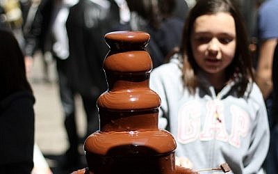 Chocolate falls at the Bayonne Chocolate Days festival. This year's celebrations take place May 10 and 11. (photo credit: courtesy)
