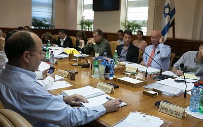 The Peri Committee meeting on Sunday. (photo credit: Ohad Zweigenberg/POOL/Flash90)