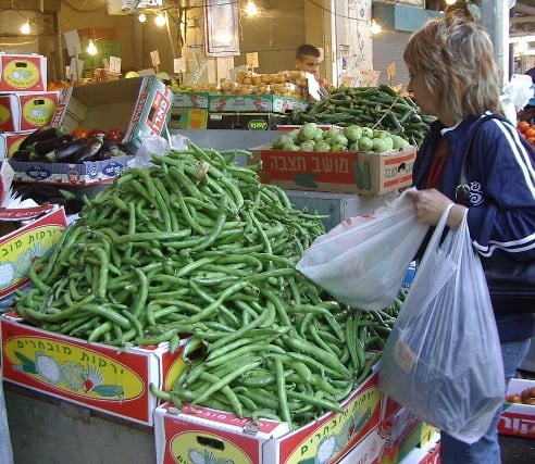Fresh fava beans on sale at the shuk, right now (photo credit: Phyllis Glazer)