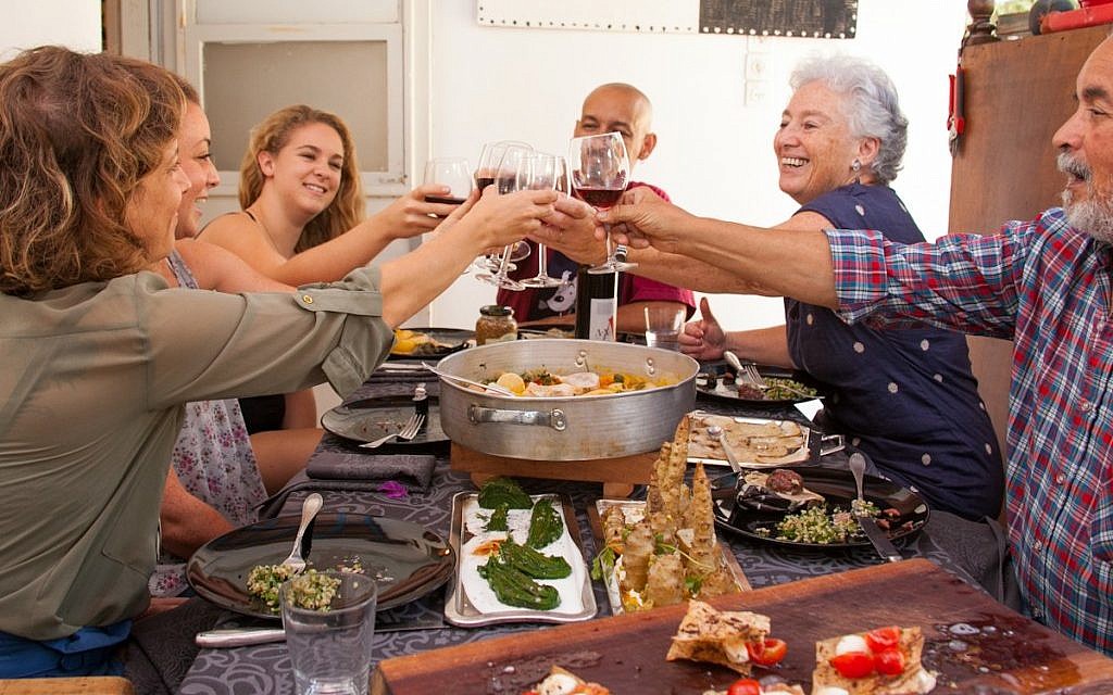 Another crew of happy diners from an EatWith meal (Courtesy EatWith)
