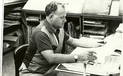 Meyer and Dorothy Nurenberger0002 Founding Canadian Jewish News editor Meyer Nurenberger at work. (Courtesy of Atara Beck)