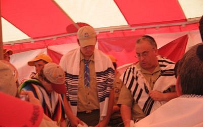 Torah service at the Boy Scouts of America's 2010 National Jamboree in Virginia. (photo credit: Courtesy National Jewish Committee on Scouting/JTA)
