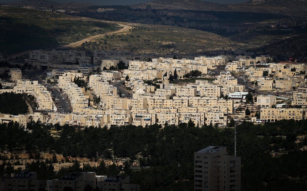 Bird's-eye view of Ramat Shlomo, March 1, 2013 (Nati Shohat/Flash90)