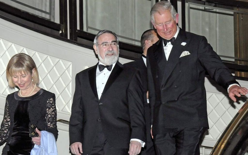 Chief Rabbi Lord Jonathan Sacks escorts Prince Charles at his farewell dinner. (John Rifkin/ courtesy) Chief Rabbi Lord Jonathan Sacks escorts Prince Charles at his farewell dinner. (John Rifkin/ courtesy)