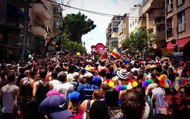 Tel Aviv Pride Festival 2013 (photo credit: Twitter/@Ostrov_A) Tel Aviv Pride Festival 2013 (photo credit: Twitter/@Ostrov_A)