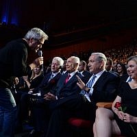 Shlomo opted to take off his jacket, while Sara Netanyahu showed some leg, but nothing excessive (photo credit: Kobi Gideon/Flash 90)