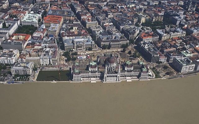 Aerial view of the rising water of the flooding River Danube approaching the Parliament building, center, in Budapest, Hungary on Friday. (photo credit: AP Photo/MTI, Sandor Ujvari) Aerial view of the rising water of the flooding River Danube approaching the Parliament building, center, in Budapest, Hungary on Friday. (photo credit: AP Photo/MTI, Sandor Ujvari)