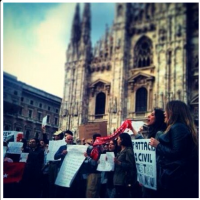 OccupyGezi protesters in Milan, Italy, June 1, 2013 (photo credit: OccupyGezi official Facebook page) OccupyGezi protesters in Milan, Italy, June 1, 2013 (photo credit: OccupyGezi official Facebook page)