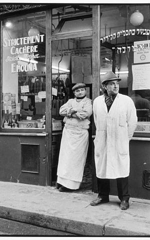 Alécio de Andrade, 'les Bouchers,' 1975 (photo credit: courtesy Musée d'Art et d'HIstoire du Judaisme) Alécio de Andrade, 'les Bouchers,' 1975 (photo credit: courtesy Musée d'Art et d'HIstoire du Judaisme)