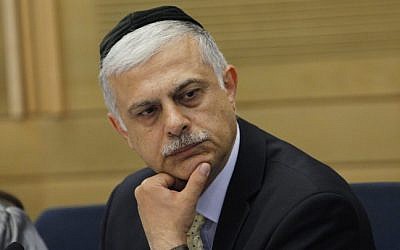 Chairman of the State Control Committee MK Amnon Cohen at a committee meeting, July 03, 2013. (photo credit: Miriam Alster/FLASH90)