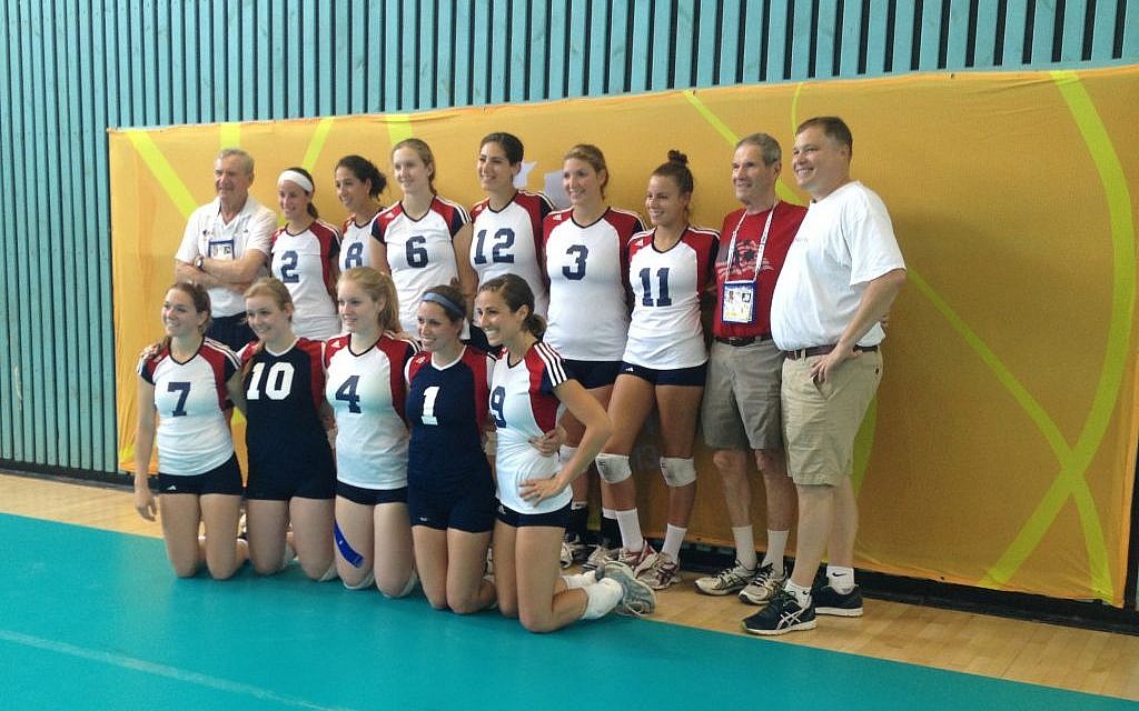 The Maccabiah USA volleyball team (photo credit: Leeor Bronis/Times of Israel)