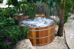 The glorious hot tub following a relaxing Watsu massage at Etz v'Mayim (Courtesy Etz v'Mayim)