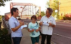 Massachusetts gubernatorial candidate Evan Falchuk of the United Independent Party speaking with voters at the Independence Day Celebration in Lowell, July 2013. (photo credit: Courtesy United Independent Party/JTA)