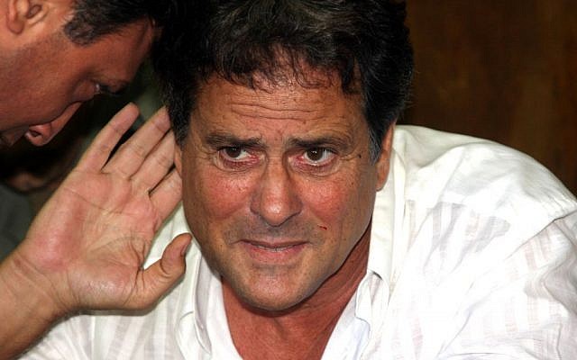 Former television personality Dudu Topaz in court in Tel Aviv in 2009. (Roni Schutzer/Flash90)