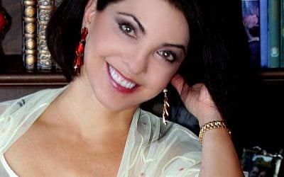 TaliaCarner3Profile (1)