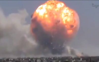 An explosion in the central Syrian city of Homs, August 1, 2013 (photo credit: YouTube screen cap, Baynetna News)