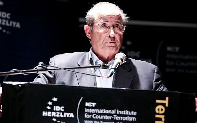 Former Mossad chief Shabtai Shavit, September 2013 (photo credit: IDC/Adi Cohen Zedek)