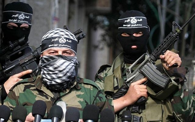 Members of the Al-Aqsa Martyrs' Brigade give a press conference in Gaza City, Gaza, January, 2011 (photo credit: Mohammed Othman/Flash90)
