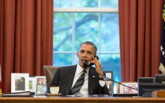 US President Barack Obama speaks to his Iranian counterpart, Hassan Rouhani, on September 27, 2013, marking the first time the two countries' leaders had engaged each other since 1979. (Pete Souza via White House Twitter page)