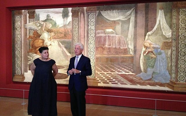 Israel Museum Curator Shlomit Steinberg and Israel Museum director James Snyder explaining the resonance of Botticelli's 'Annunciation' fresco (photo credit: Jessica Steinberg/Times of Israel) Israel Museum Curator Shlomit Steinberg and Israel Museum director James Snyder explaining the resonance of Botticelli's 'Annunciation' fresco (photo credit: Jessica Steinberg/Times of Israel)
