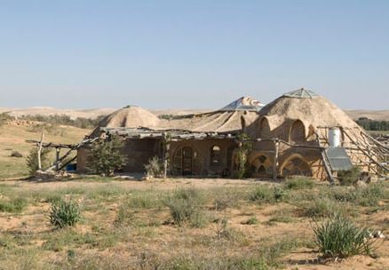 A manmade mud cabin at Makman Dunes in the Negev desert (Courtesy Makman Dunes) A manmade mud cabin at Makman Dunes in the Negev desert (Courtesy Makman Dunes)