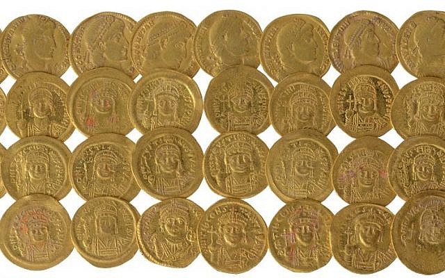 Byzantine-era gold coins found near the Southern Wall of the Temple Mount (photo credit: courtesy Ouria Tadmor/Hebrew University)