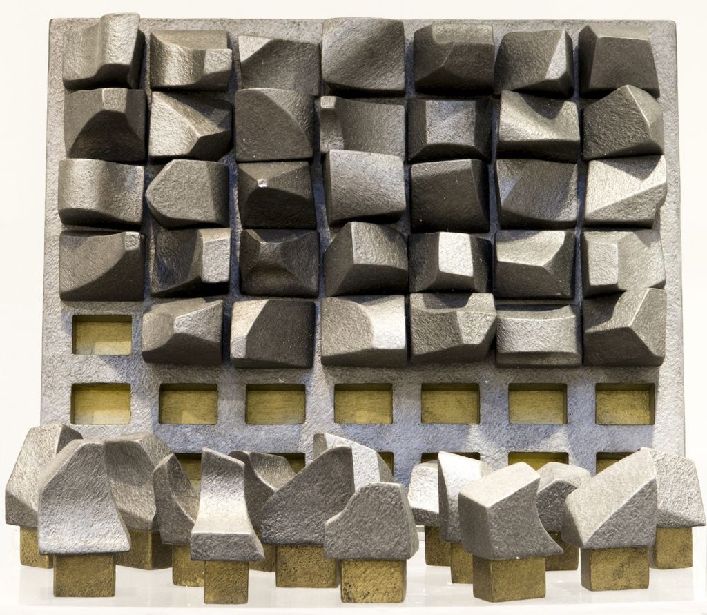 Tobi Kahn's 'Saphyr' is among the works on display at the first Jerusalem Biennale arts festival. (photo credit: Miriam's Studio/JTA) Tobi Kahn's 'Saphyr' is among the works on display at the first Jerusalem Biennale arts festival. (photo credit: Miriam's Studio/JTA)