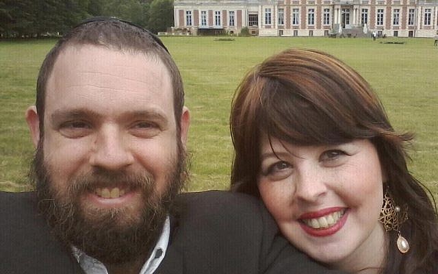 Rabbi Chezki Lifshitz and his wife (photo credit: Facebook)