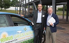 President and chairman of Primus Green Energy, Dr. Yom-Tov Samia (left) and CEO Robert Johnsen (photo credit: Primus Green Energy)