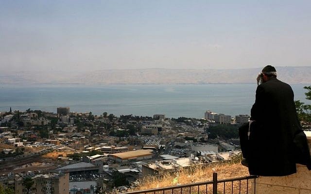 An overlook with a view of the Sea of Galilee and Tiberias. (photo credit: Chen Leopold/Flash90) An overlook with a view of the Sea of Galilee and Tiberias. (photo credit: Chen Leopold/Flash90)