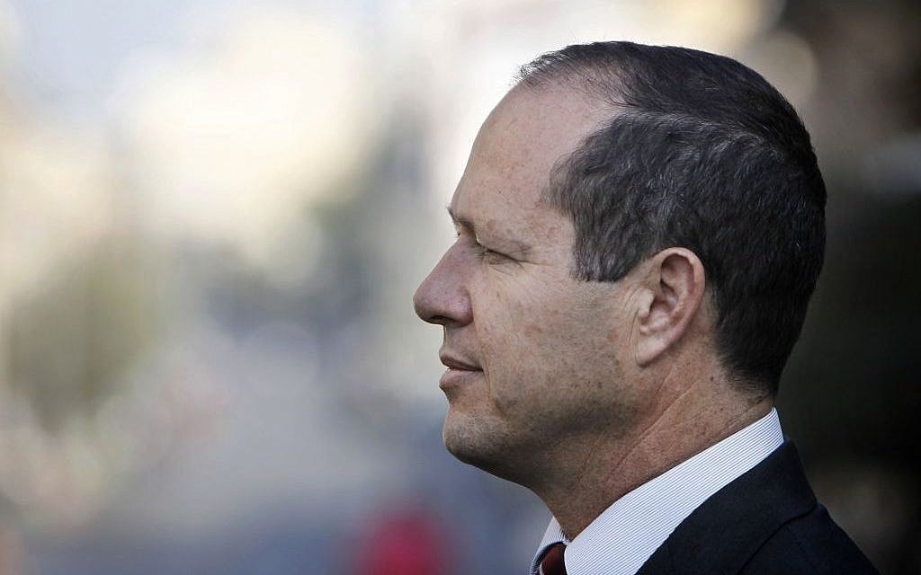 Jerusalem Mayor Nir Barkat, on Jaffo street in the center of Jerusalem. September 02, 2013. (photo credit: Miriam Alster/Flash90) Jerusalem Mayor Nir Barkat, on Jaffo street in the center of Jerusalem. September 02, 2013. (photo credit: Miriam Alster/Flash90)