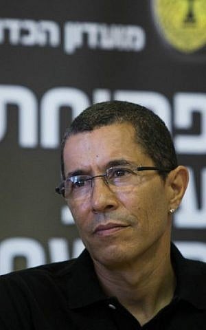 owner of Beitar Jerusalem Eli Tabib (Yonatan Sindel/Flash90) owner of Beitar Jerusalem Eli Tabib (Yonatan Sindel/Flash90)