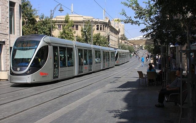 Light Rail, Jaffa Road (photo credit: Shmuel Bar-Am)