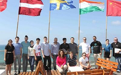 Start Tel Aviv winners on the roof of the Wix headquarters (photo credit: Courtesy)